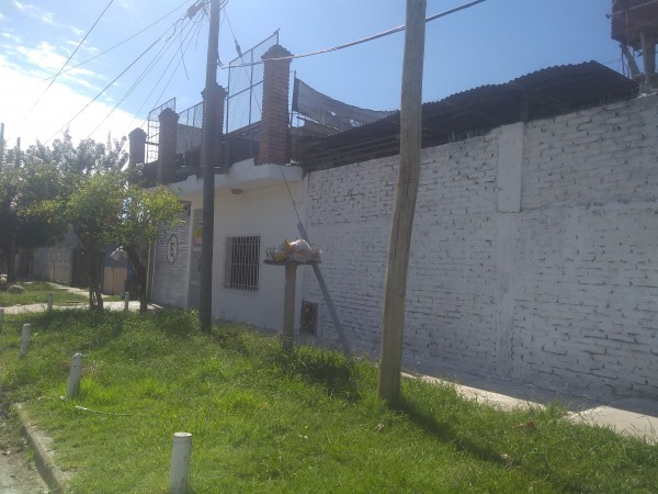 Dos Casas en Venta, Terreno en Esquina Av Dto. Alvarez y 831 Bis, San Fco. Solano, Quilmes