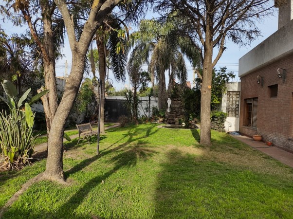 Terreno Parquizado con edificacion