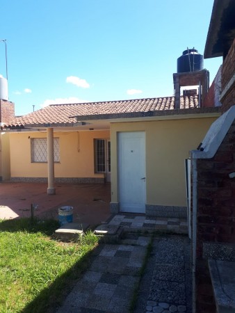 Venta Chalet Barrio El Dorado