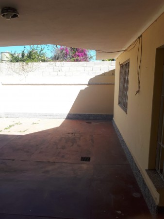 Venta Chalet Barrio El Dorado