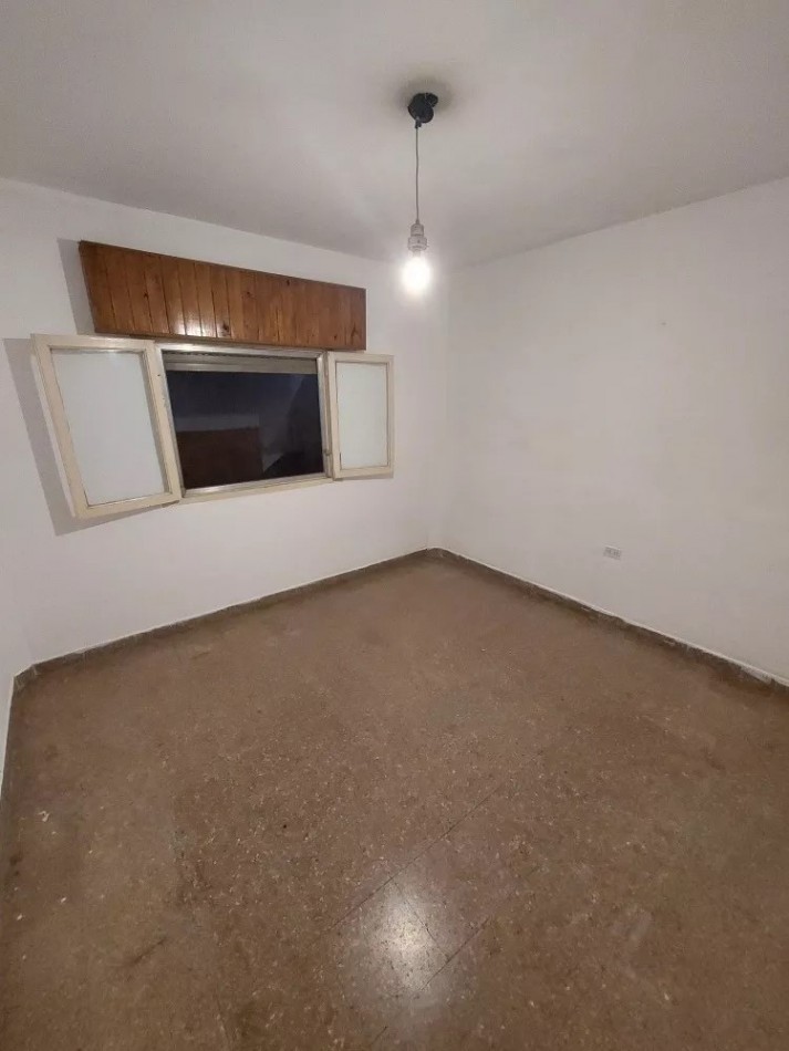 Casa / PH en Venta Bernal Oeste